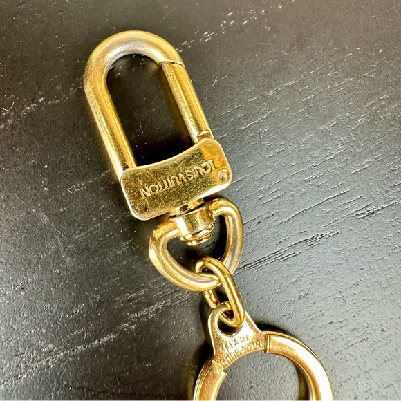 Louis Vuitton gold keychain key clip or bag charm - Picture 2 of 6